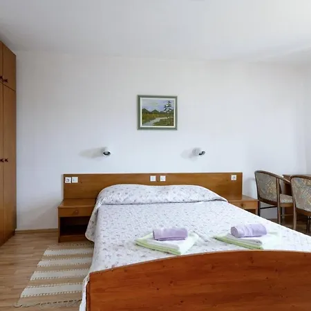 Ferienhaus Marina In - Haus Fuer 6 Personen Plomin