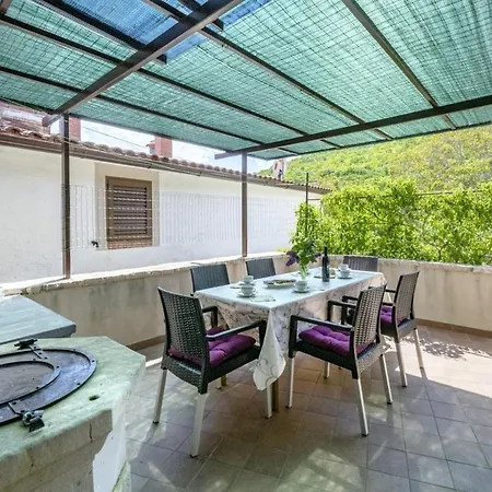 Holiday home Marina In - Haus Fuer 6 Personen Plomin