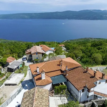 Marina In - Haus Fuer 6 Personen