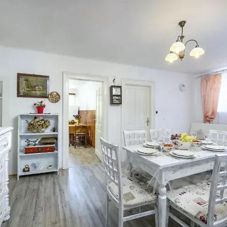 Marina In - Haus Fuer 6 Personen *