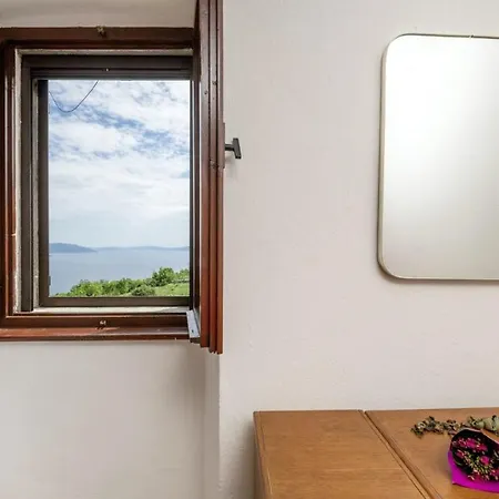 Marina In - Haus Fuer 6 Personen Plomin